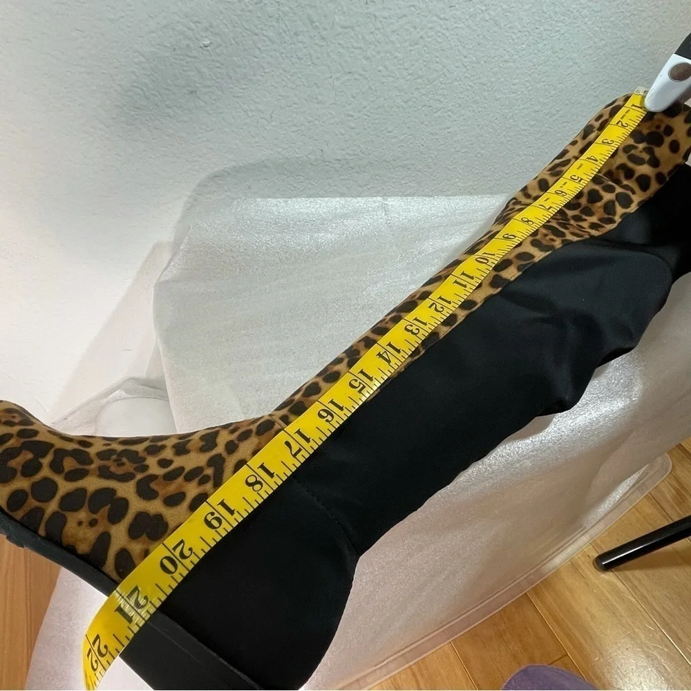 YOKI Leopard Print Boots : over the knee Size 6 Leopard animal print  size 6